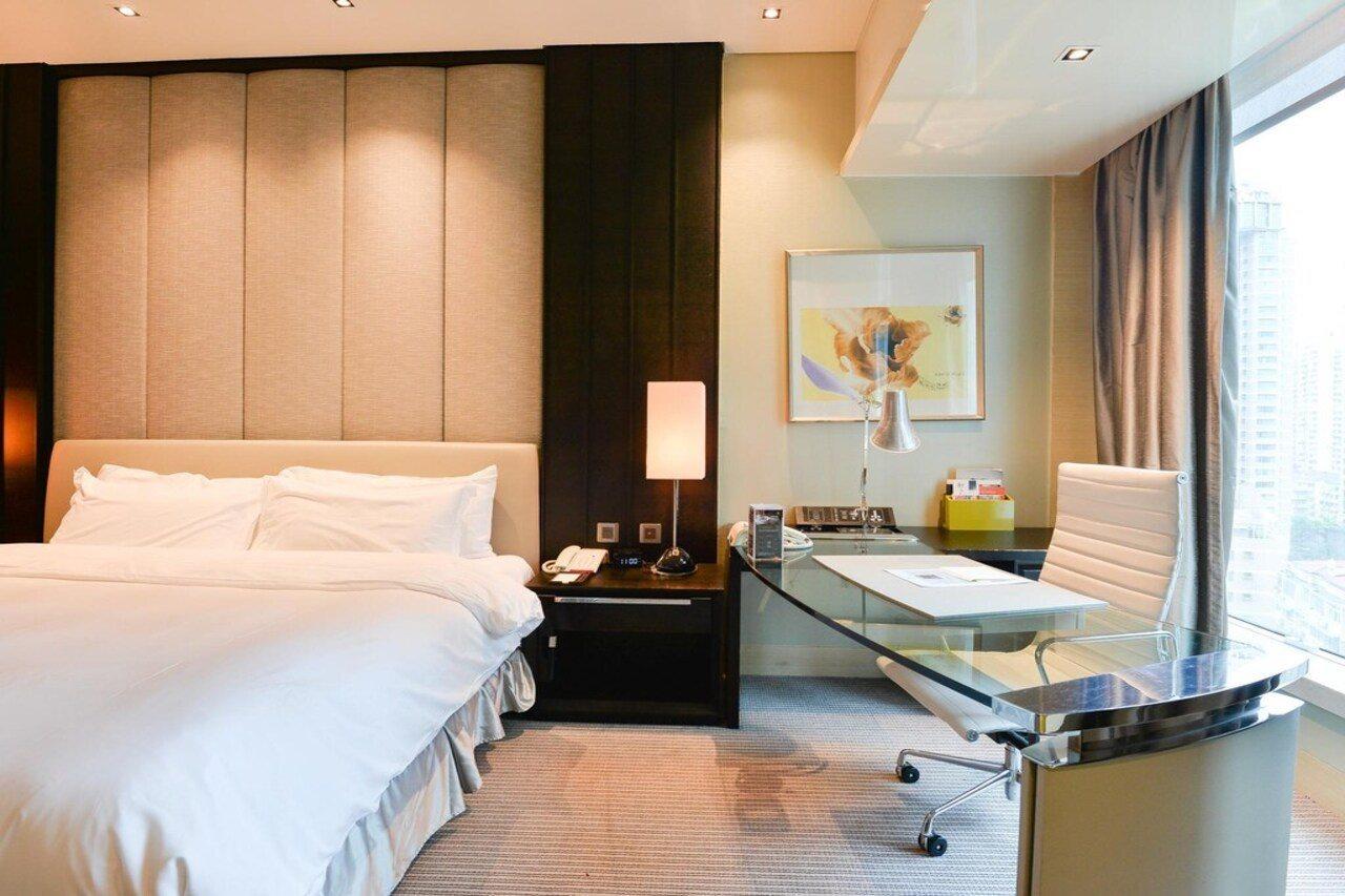 Hilton Shanghai City Center -Steps From Iconic Landmarks Wukang Mansion And Jing'An Temple Екстер'єр фото
