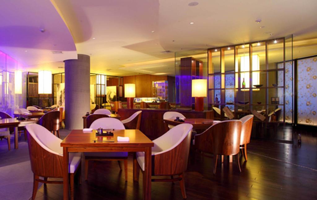 Hilton Shanghai City Center -Steps From Iconic Landmarks Wukang Mansion And Jing'An Temple Екстер'єр фото